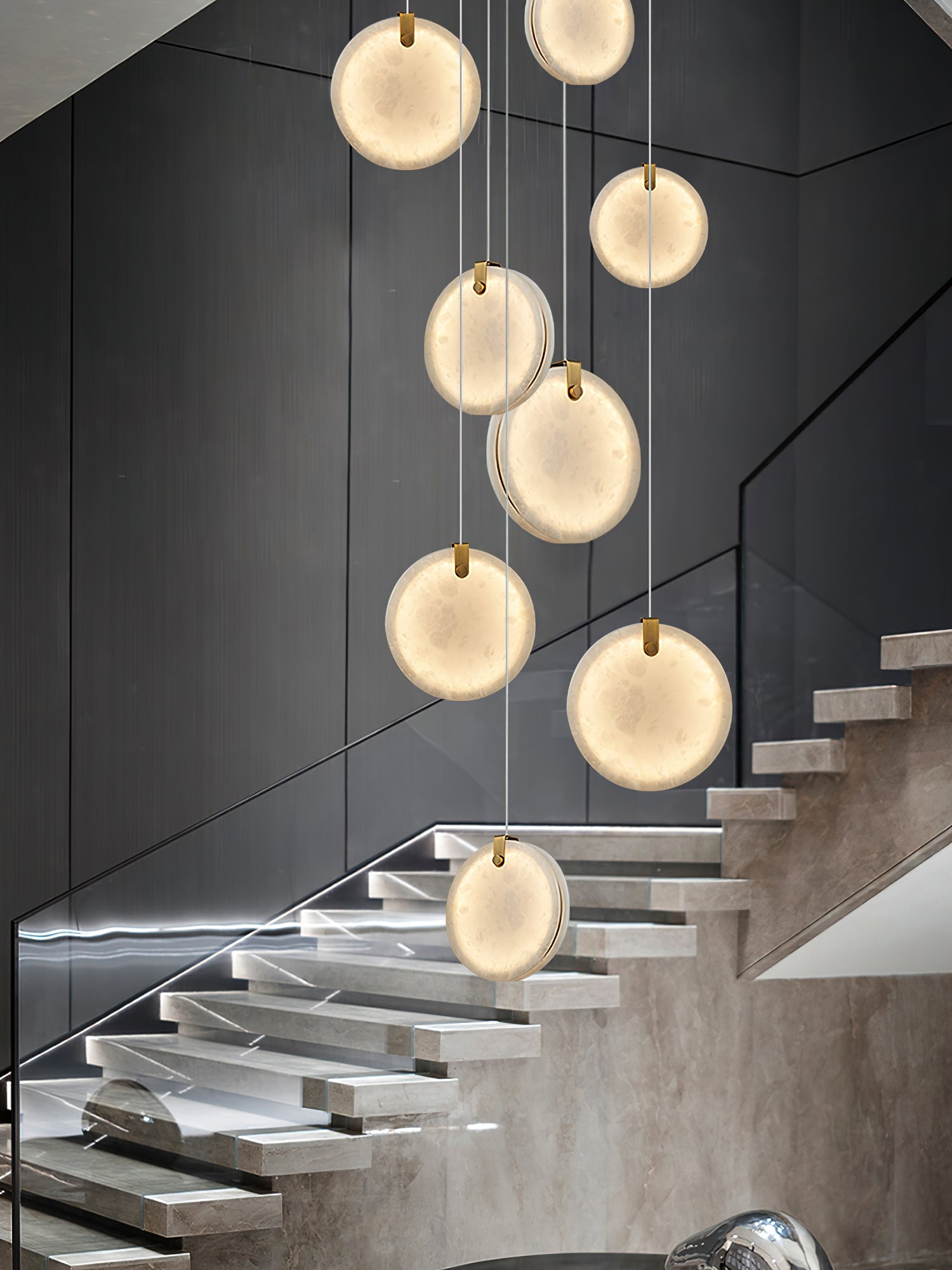 Nivaine Alabaster Pendant Light