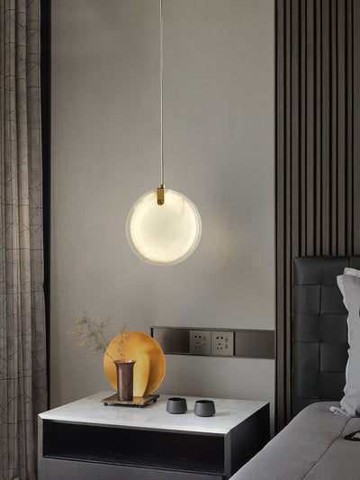Nivaine Alabaster Pendant Light