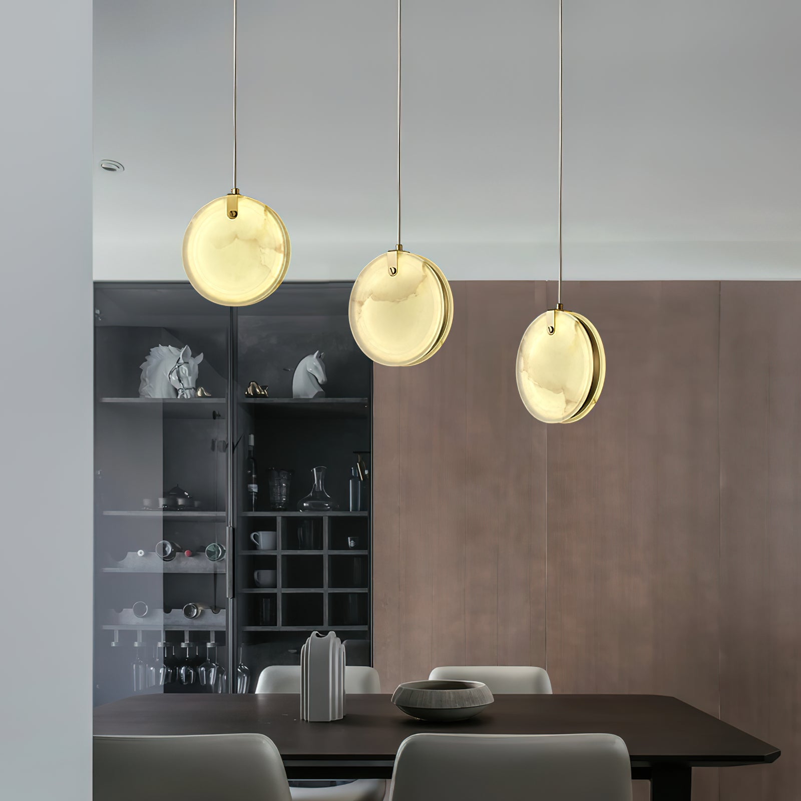 Nivaine Alabaster Pendant Light