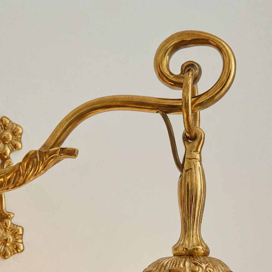Varessa Classic Wall Lamp