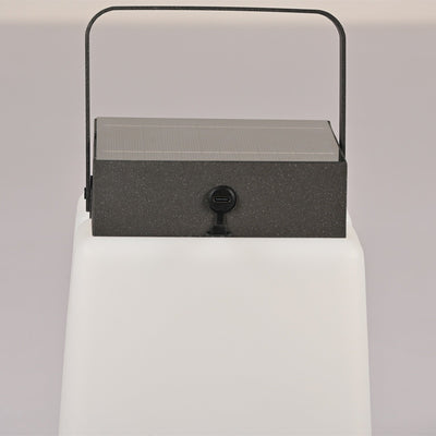Dillon Minimalist PE Outdoor Light