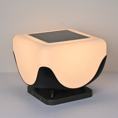 Ryder Minimalist Outdoor Light