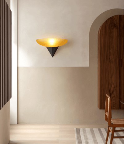 Celynx Wall Light