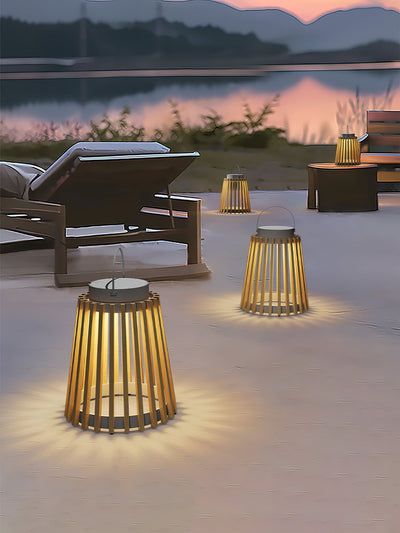 Hopt Solar Outdoor Lantern Lamp