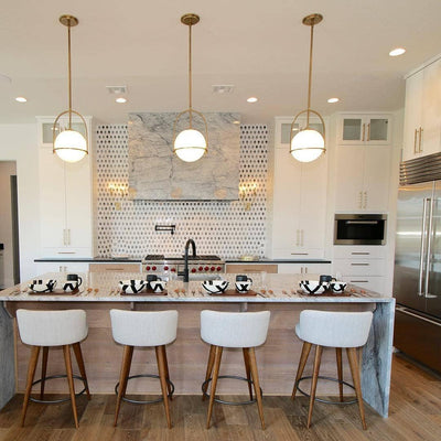Brandonis Modern Glass Pendant Light