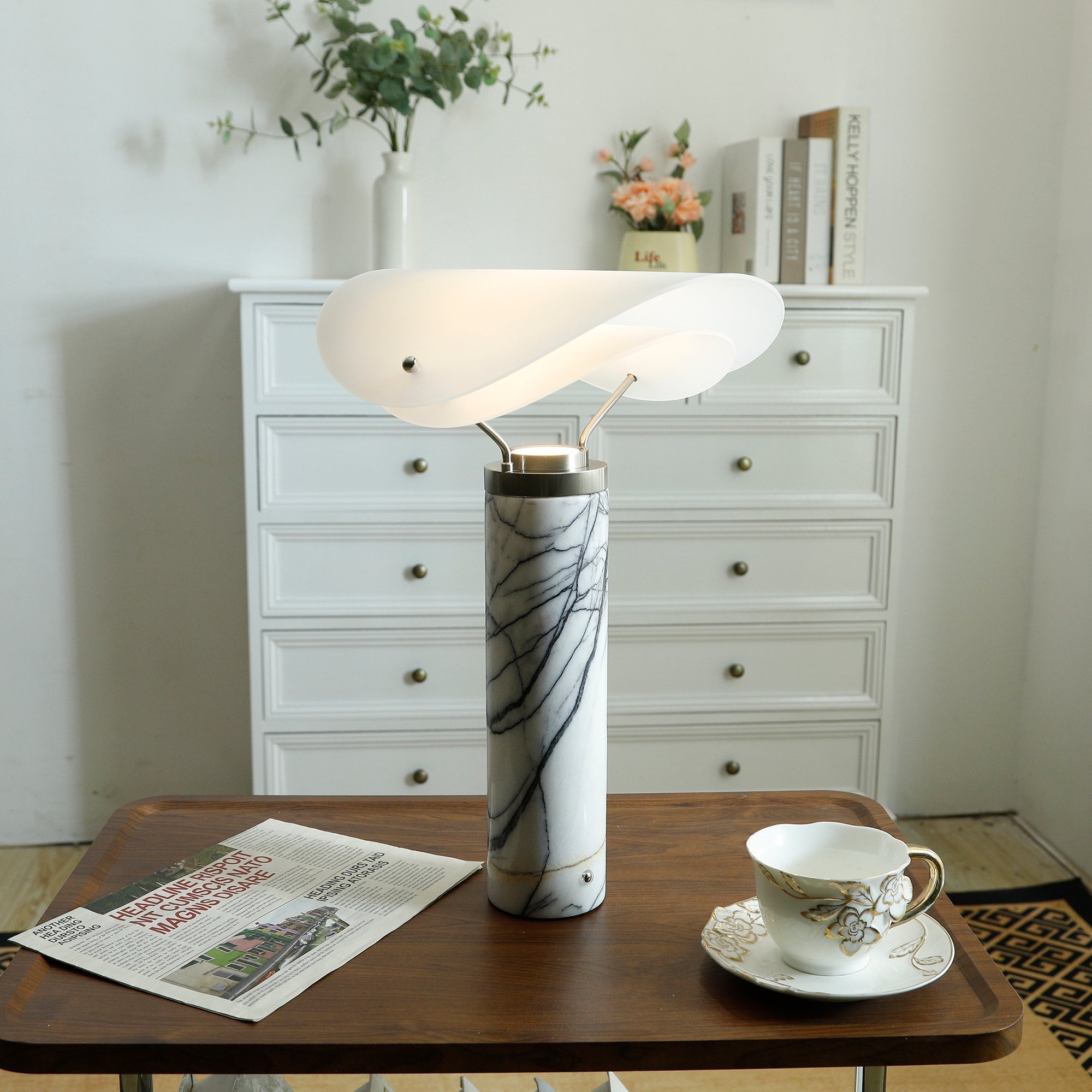 Lioraraine Table Lamp
