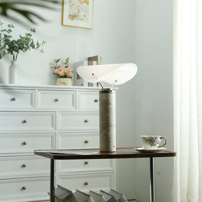 Lioraraine Table Lamp