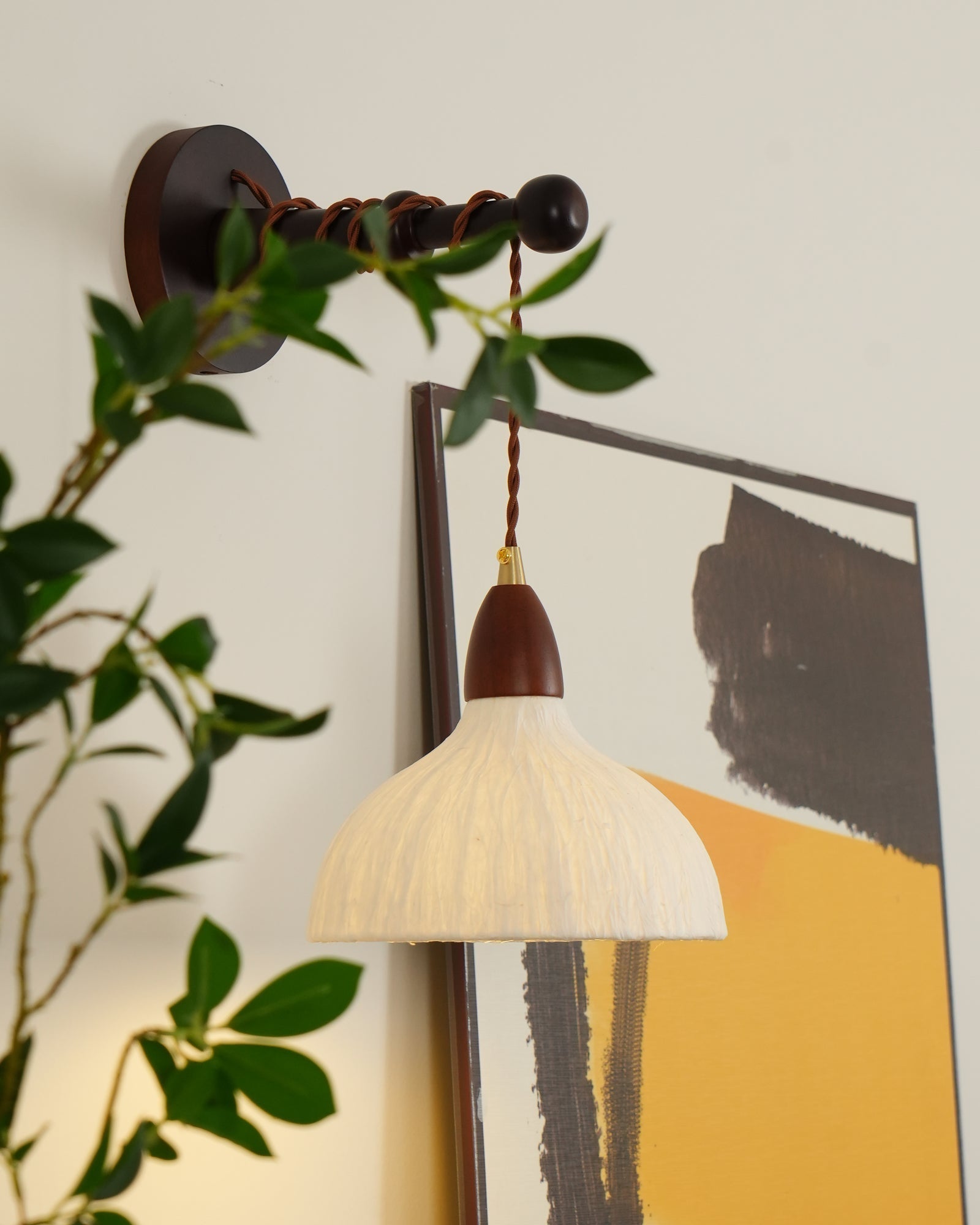Vitheos Elegance Natural Walnut Wood Wall Lamp