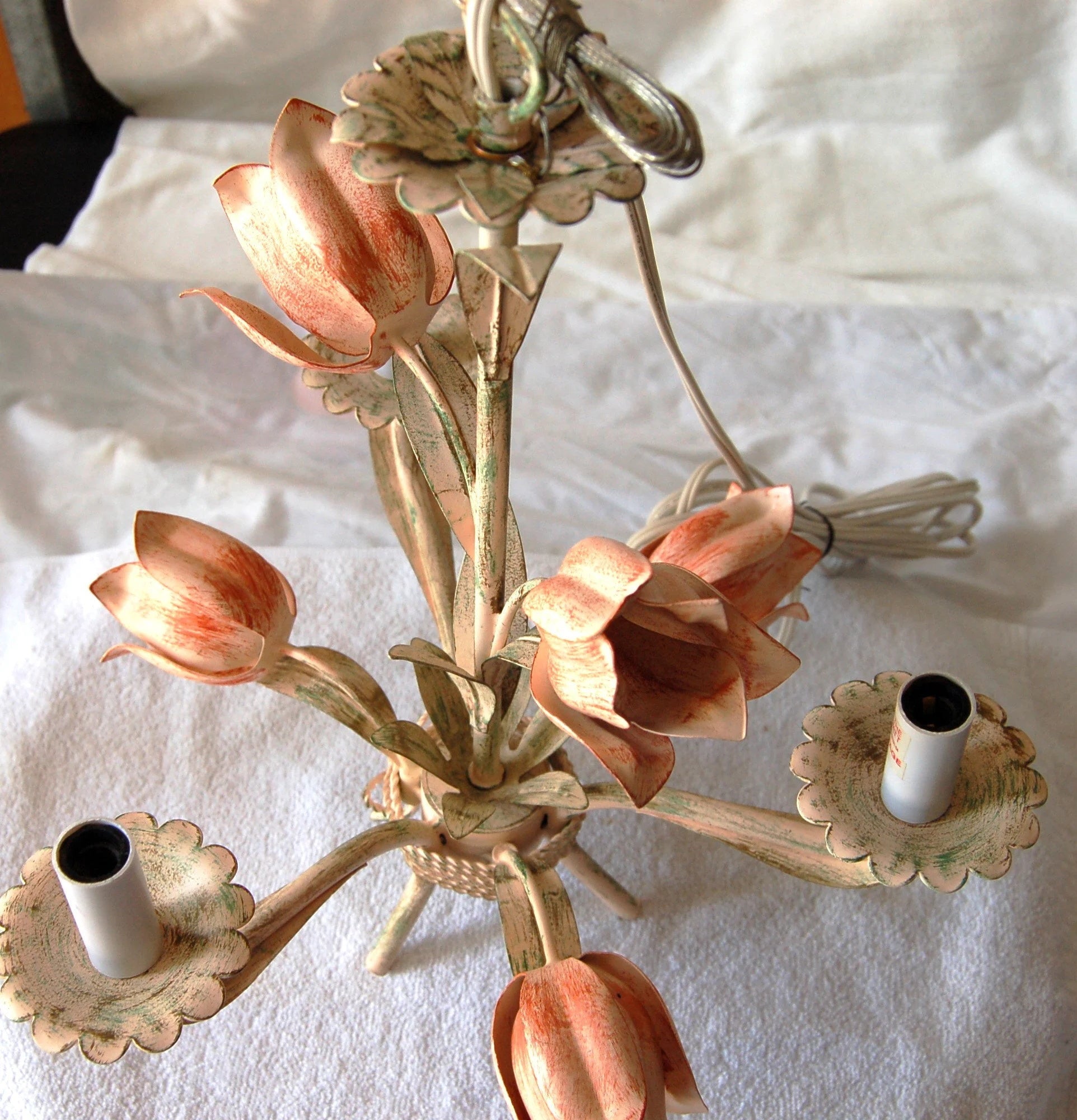 Orelarian Chandelier