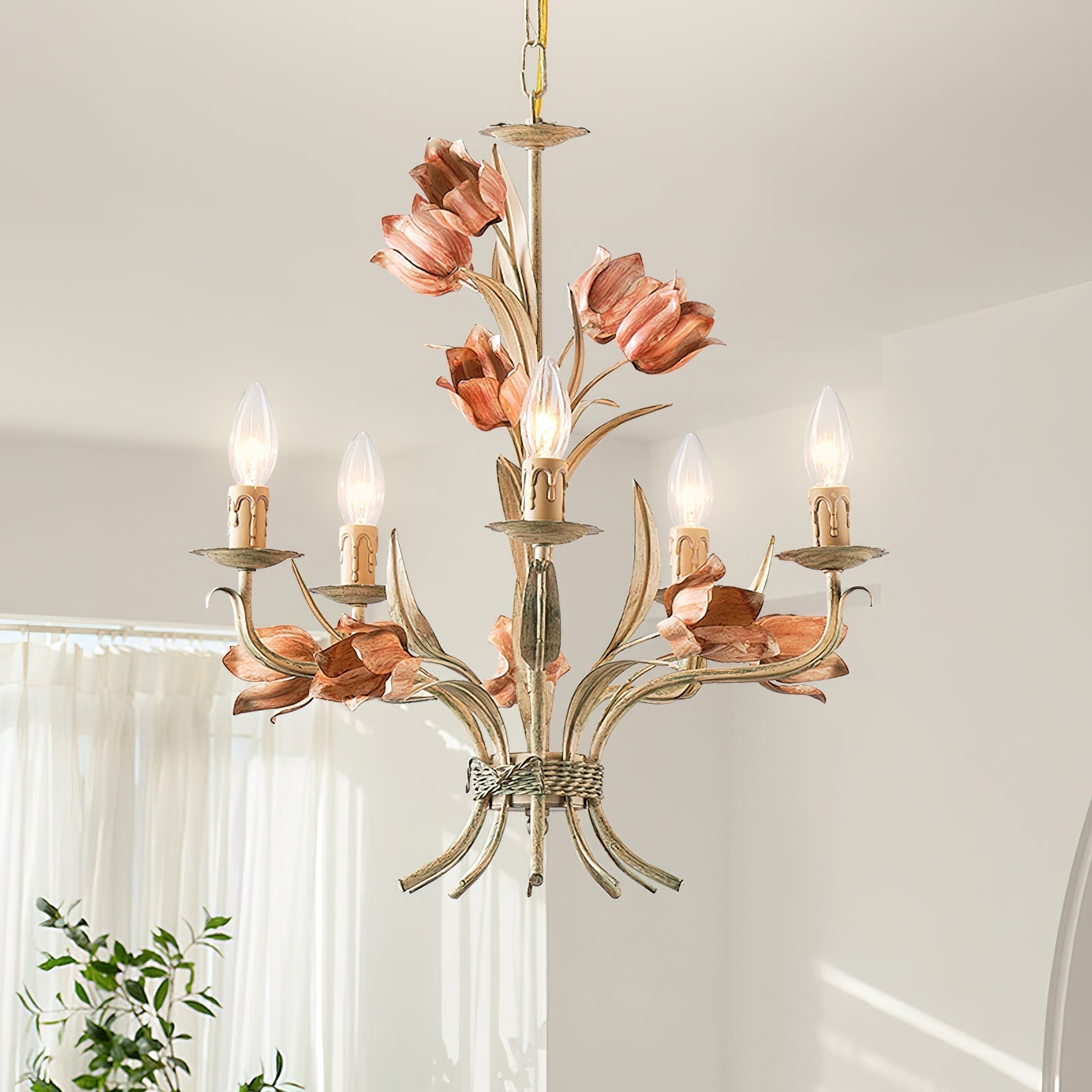 Orelarian Chandelier