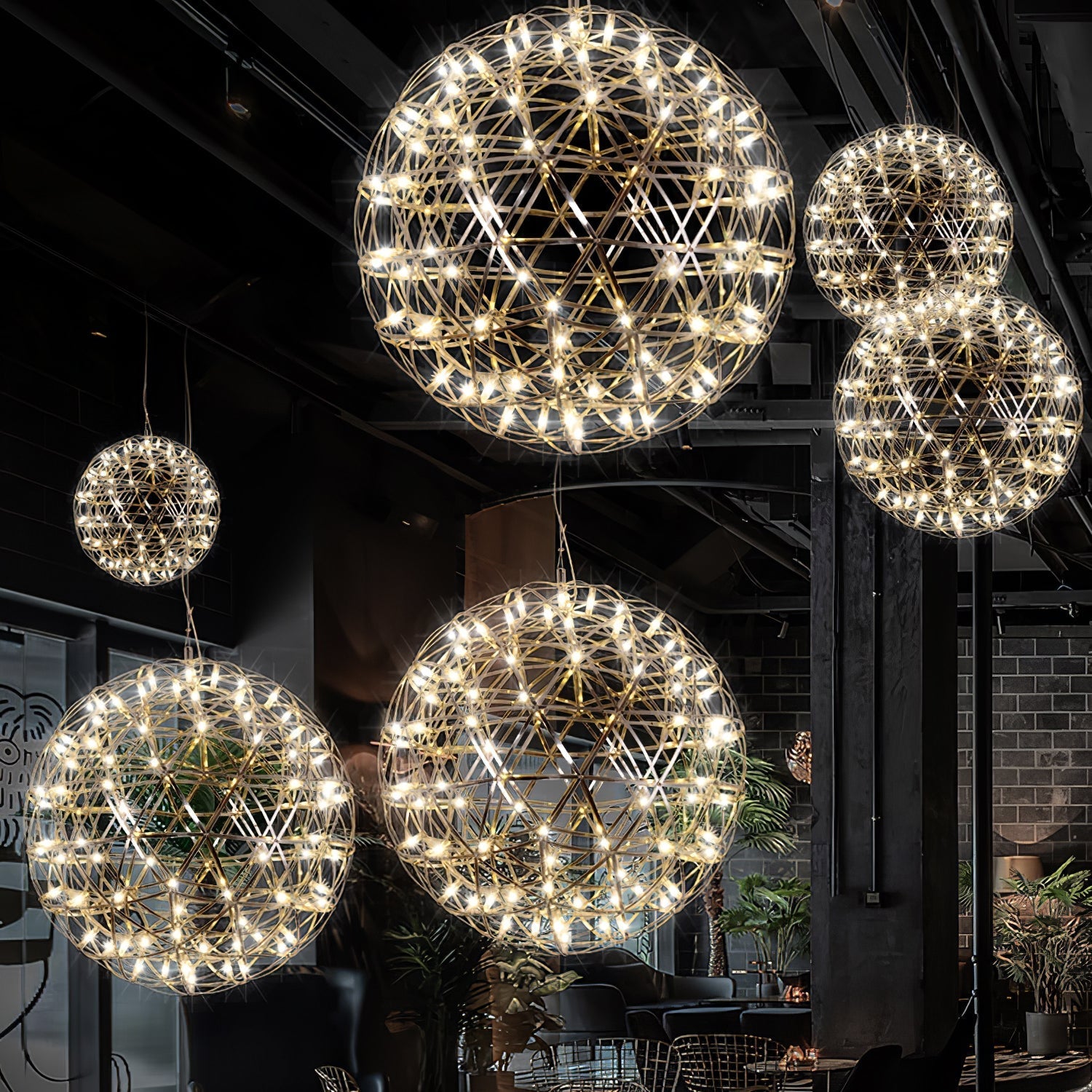 Delcourt Silver Spark Ball Pendant Light
