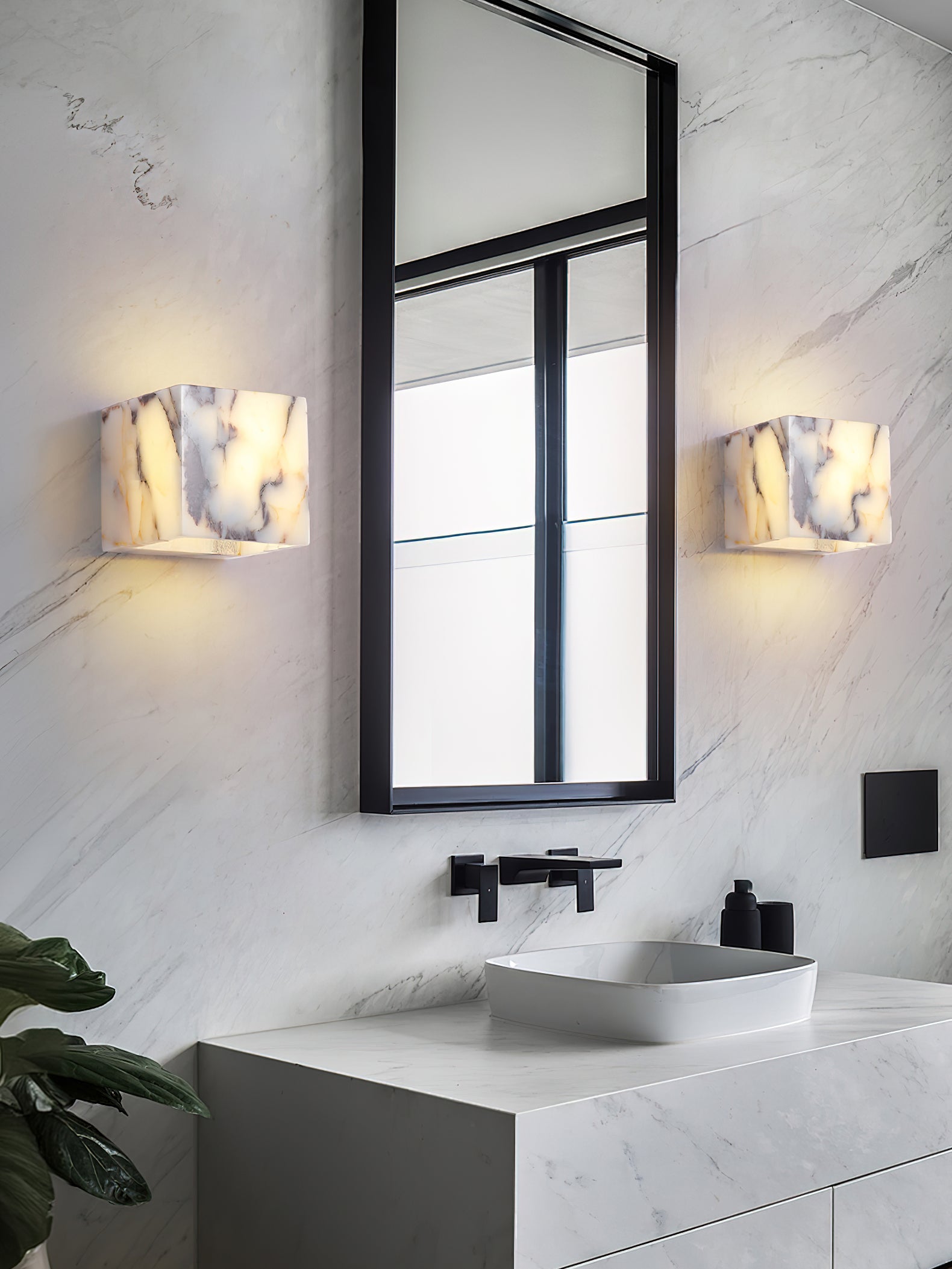 Neranina Marble Wall Lamp
