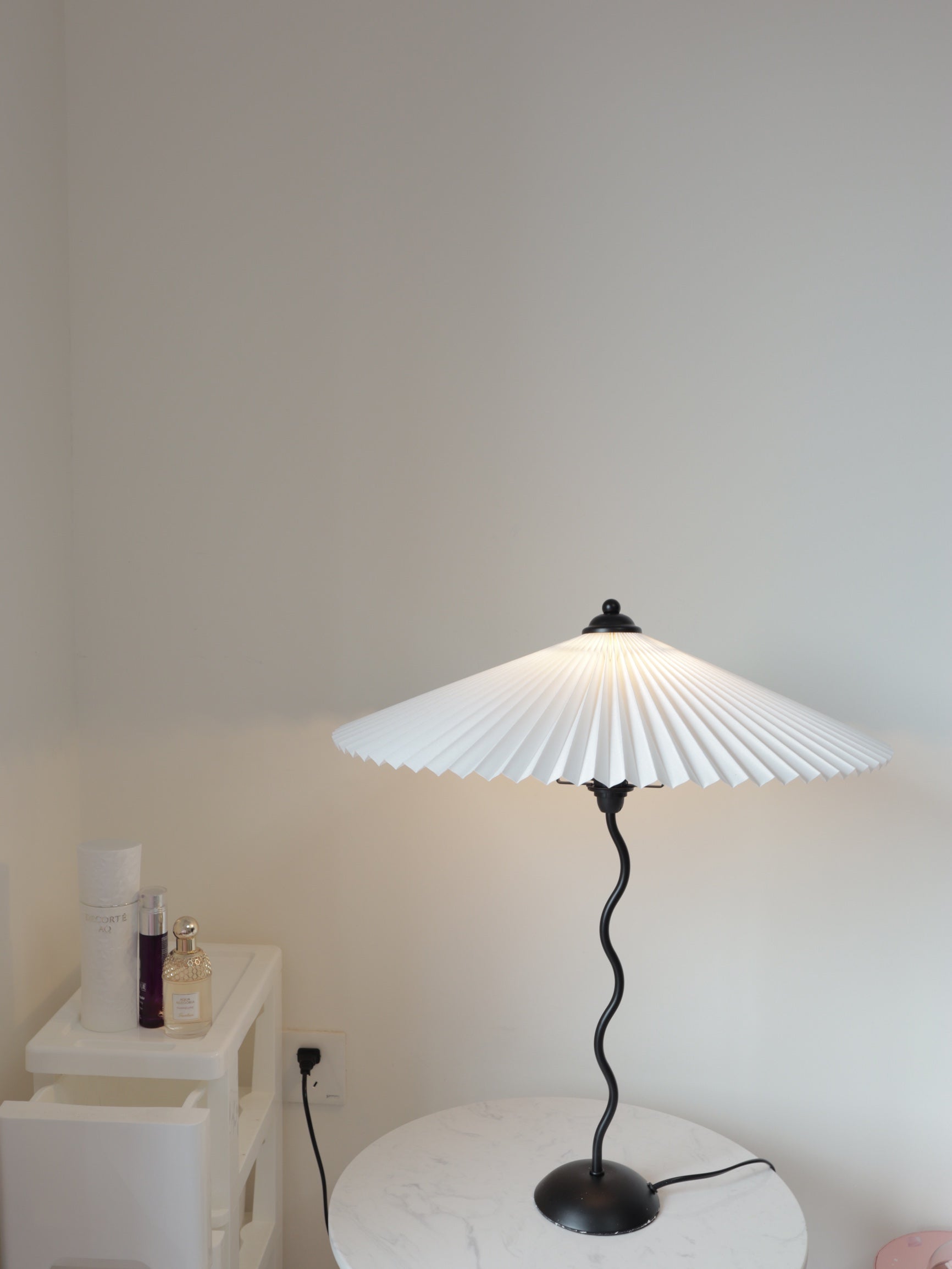 Vioro Fabric Table Lamp