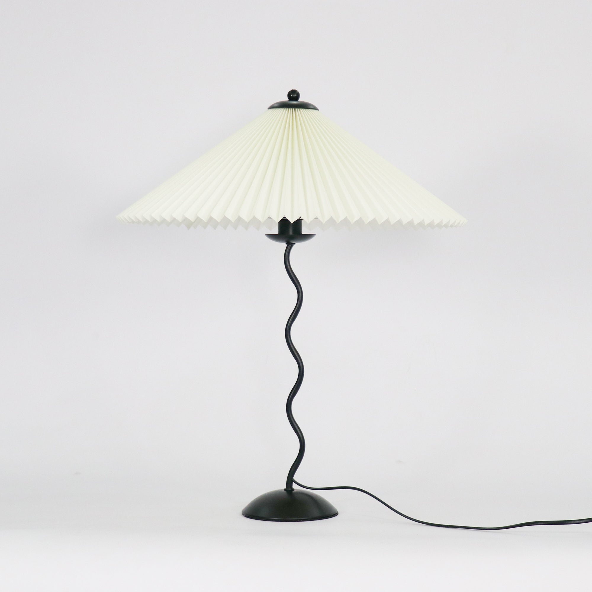 Vioro Fabric Table Lamp