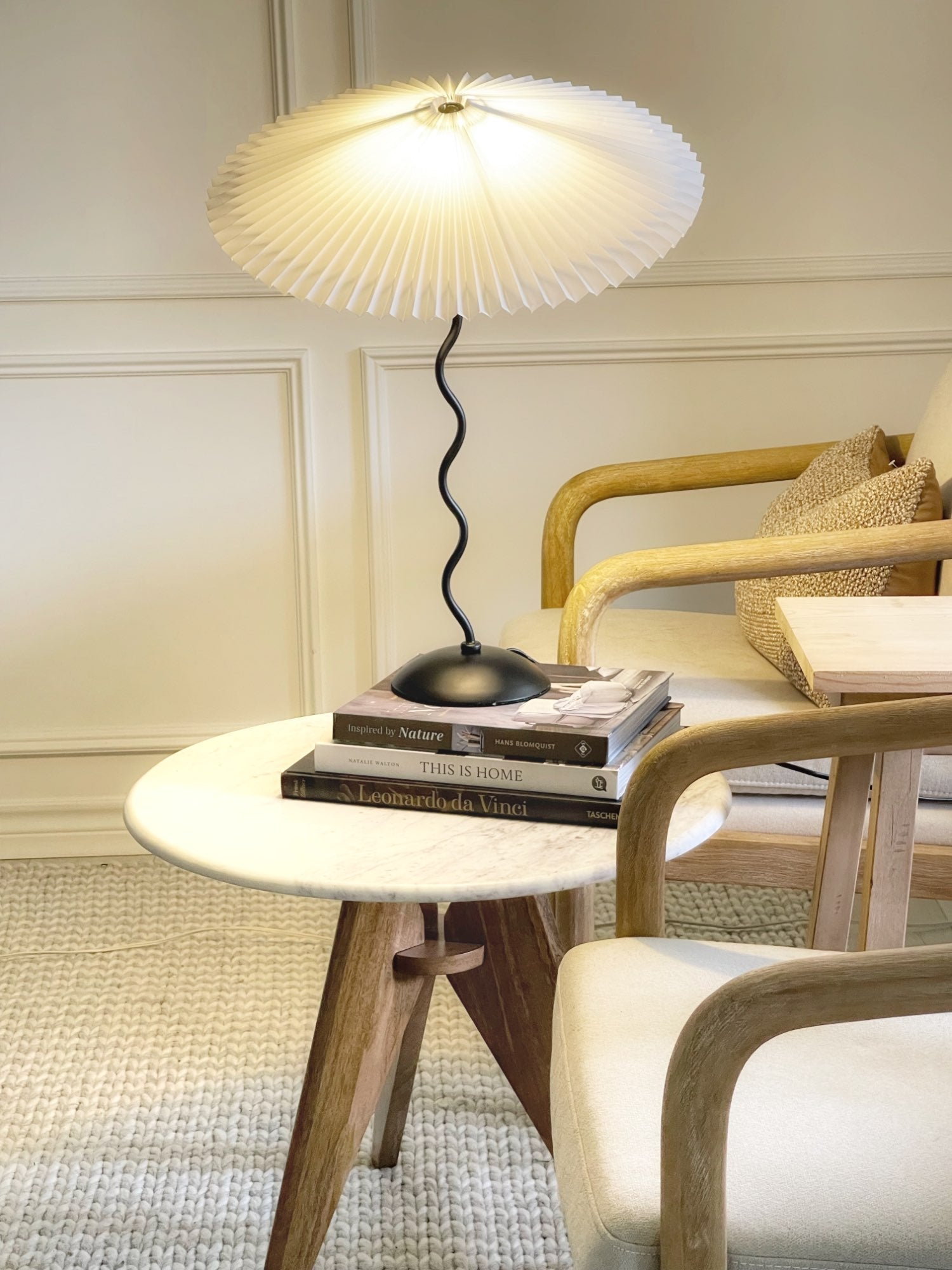 Vioro Fabric Table Lamp