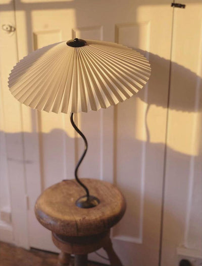 Vioro Fabric Table Lamp