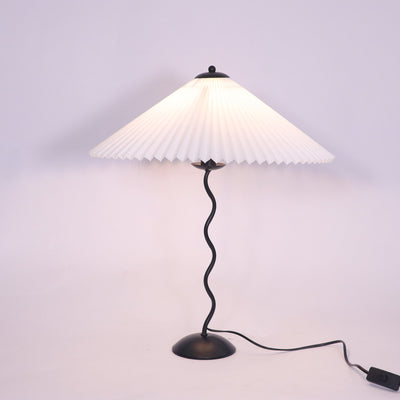 Vioro Fabric Table Lamp