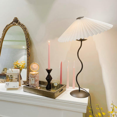Vioro Fabric Table Lamp