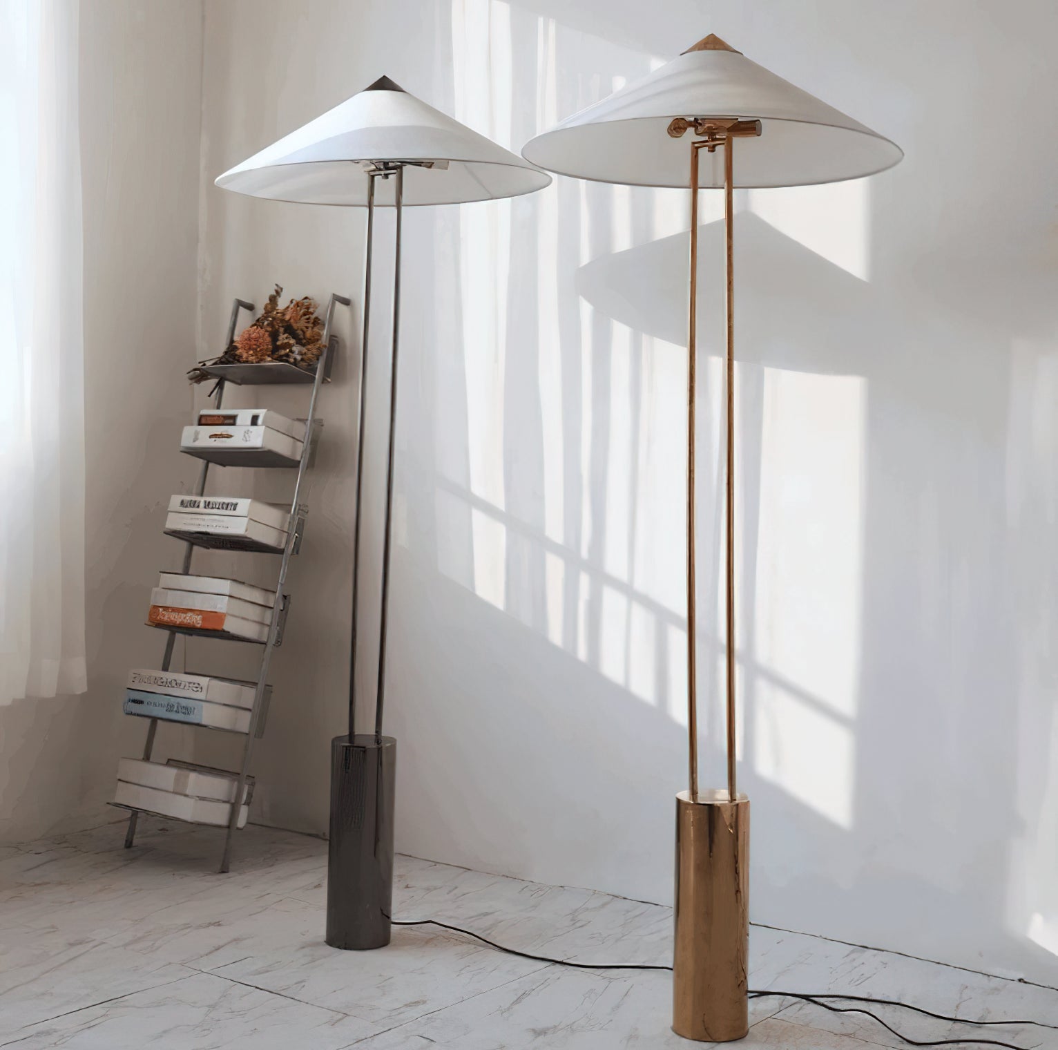 Veleaya Floor Lamp