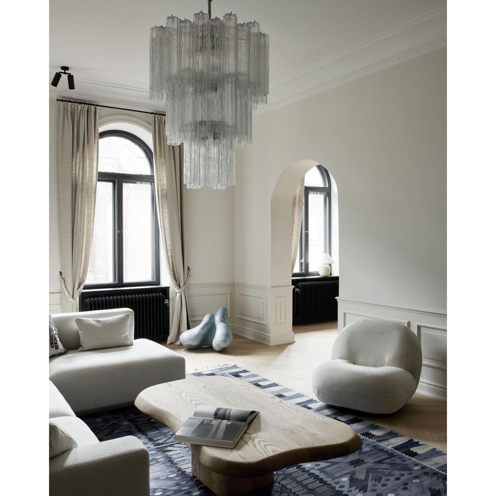 Cirisora Chandelier