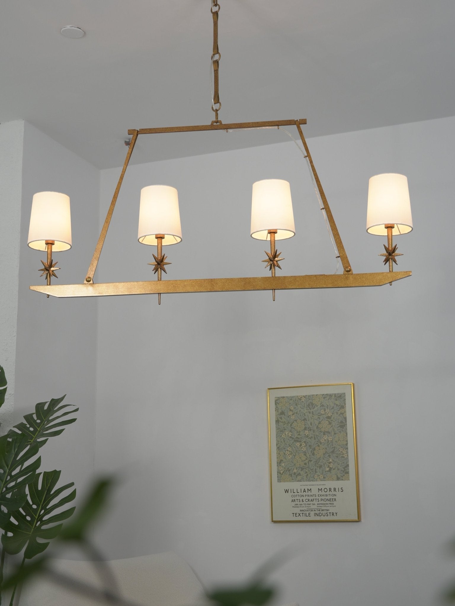 Lynve Brass Elegant Stellar Linear Chandelier