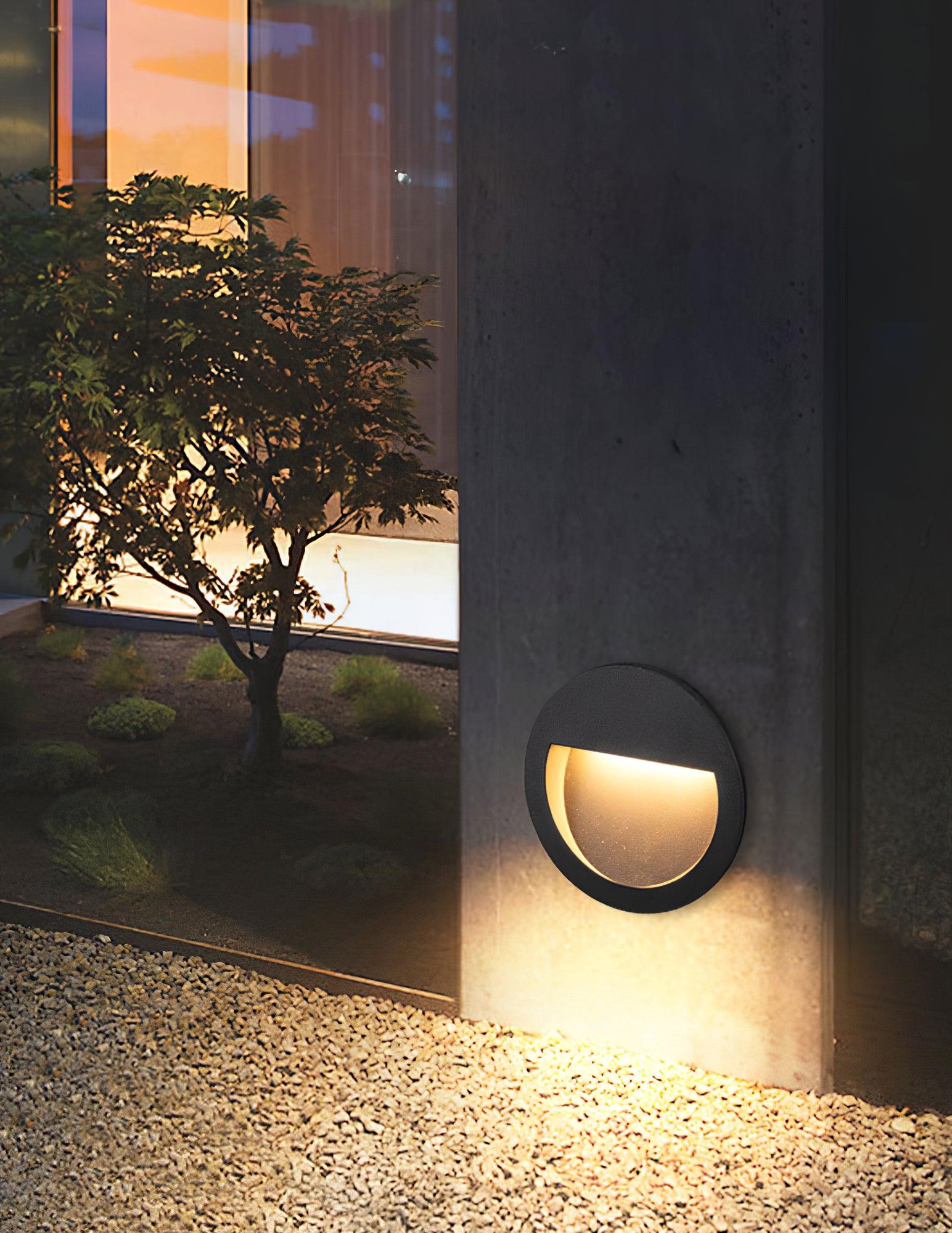 Veo Acrylic Minimalist Wall Lamp
