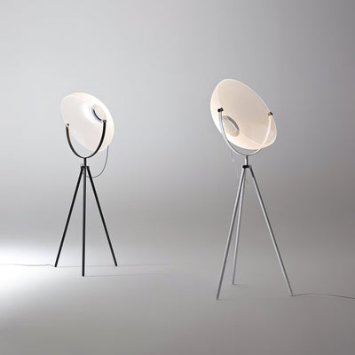 Zasolyra Tripod Floor Lamp