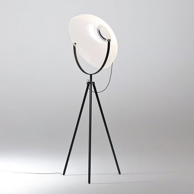 Zasolyra Tripod Floor Lamp