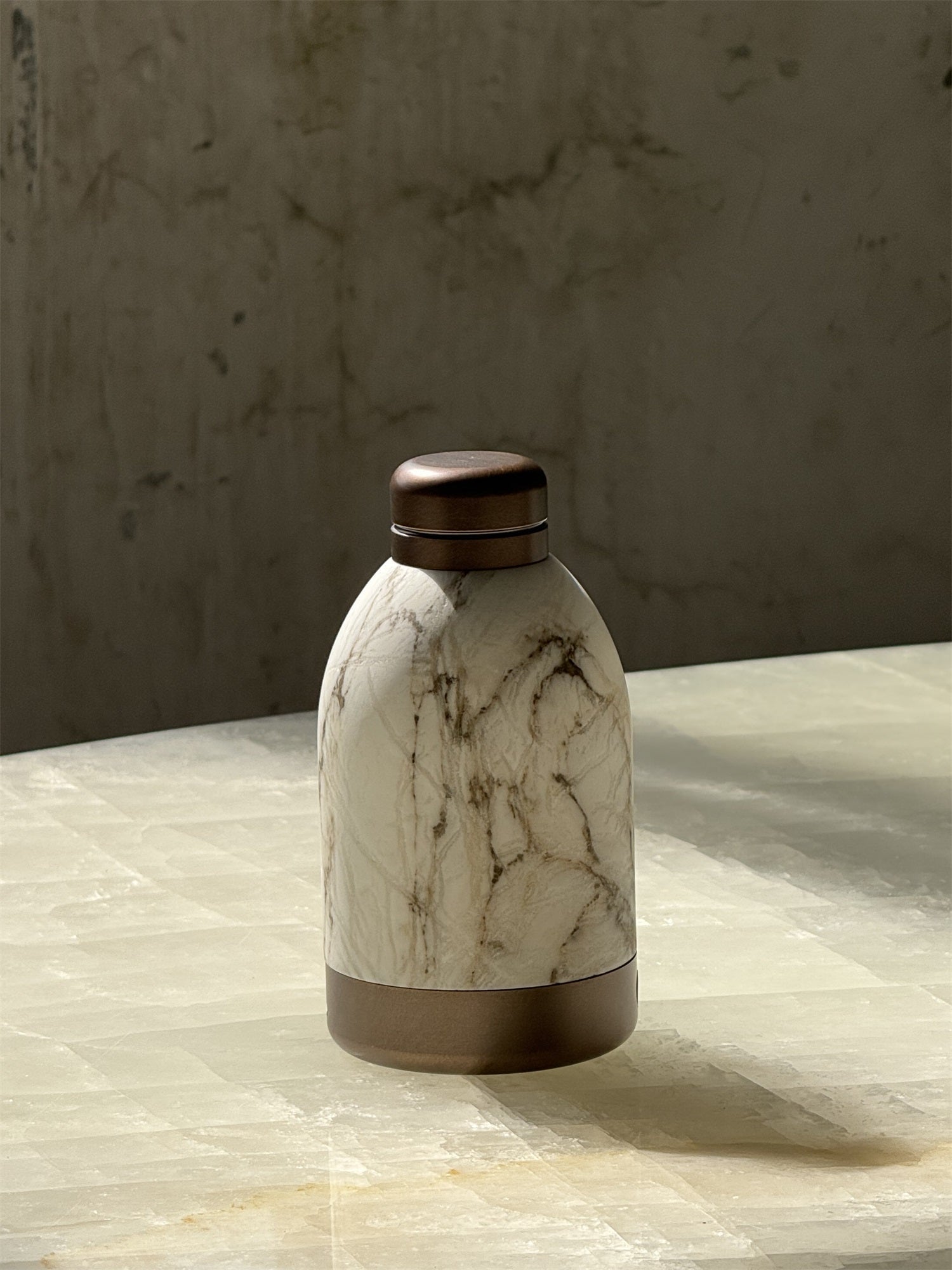 Capsule Table Lamp