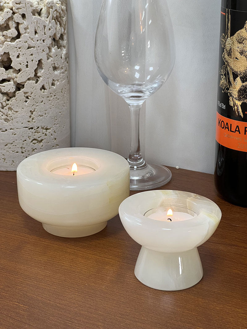 Nerinise Stone Halo Candle Holder Set