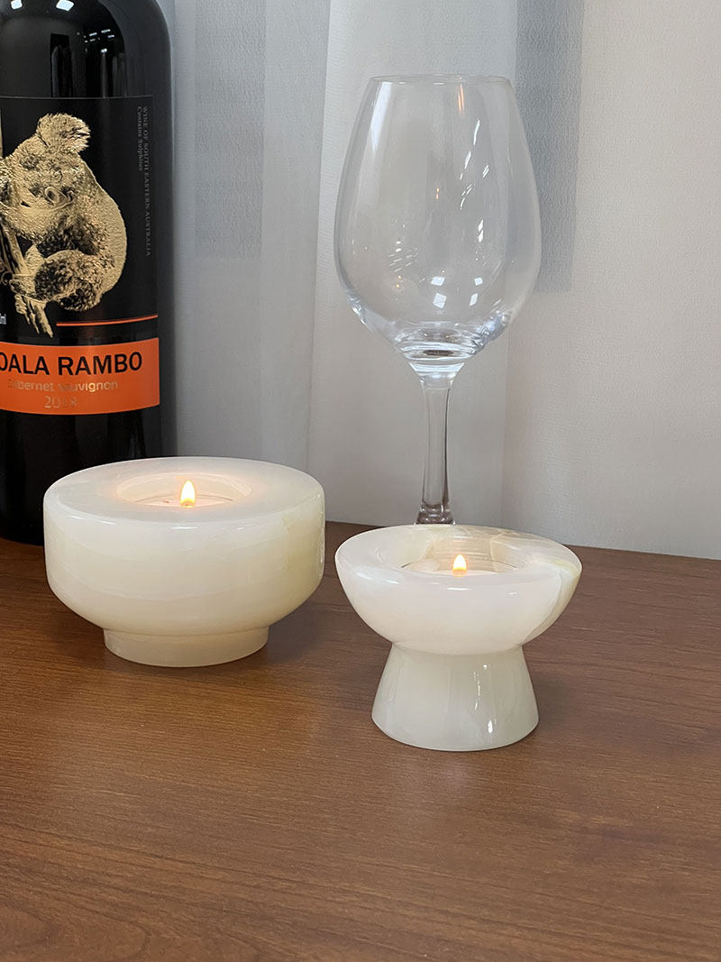 Nerinise Stone Halo Candle Holder Set