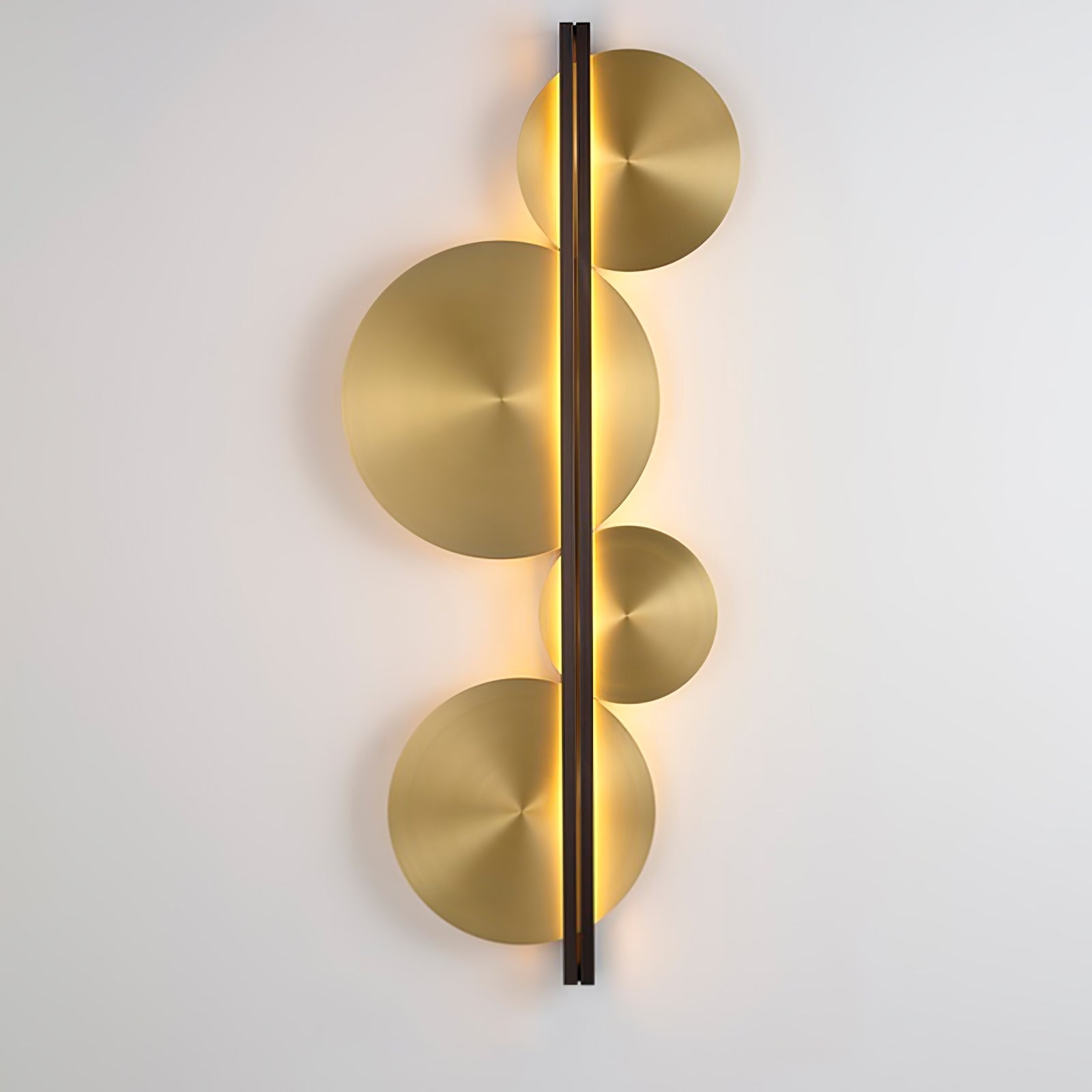 Oriivise Wall Lamp Gold Circular Sculptural