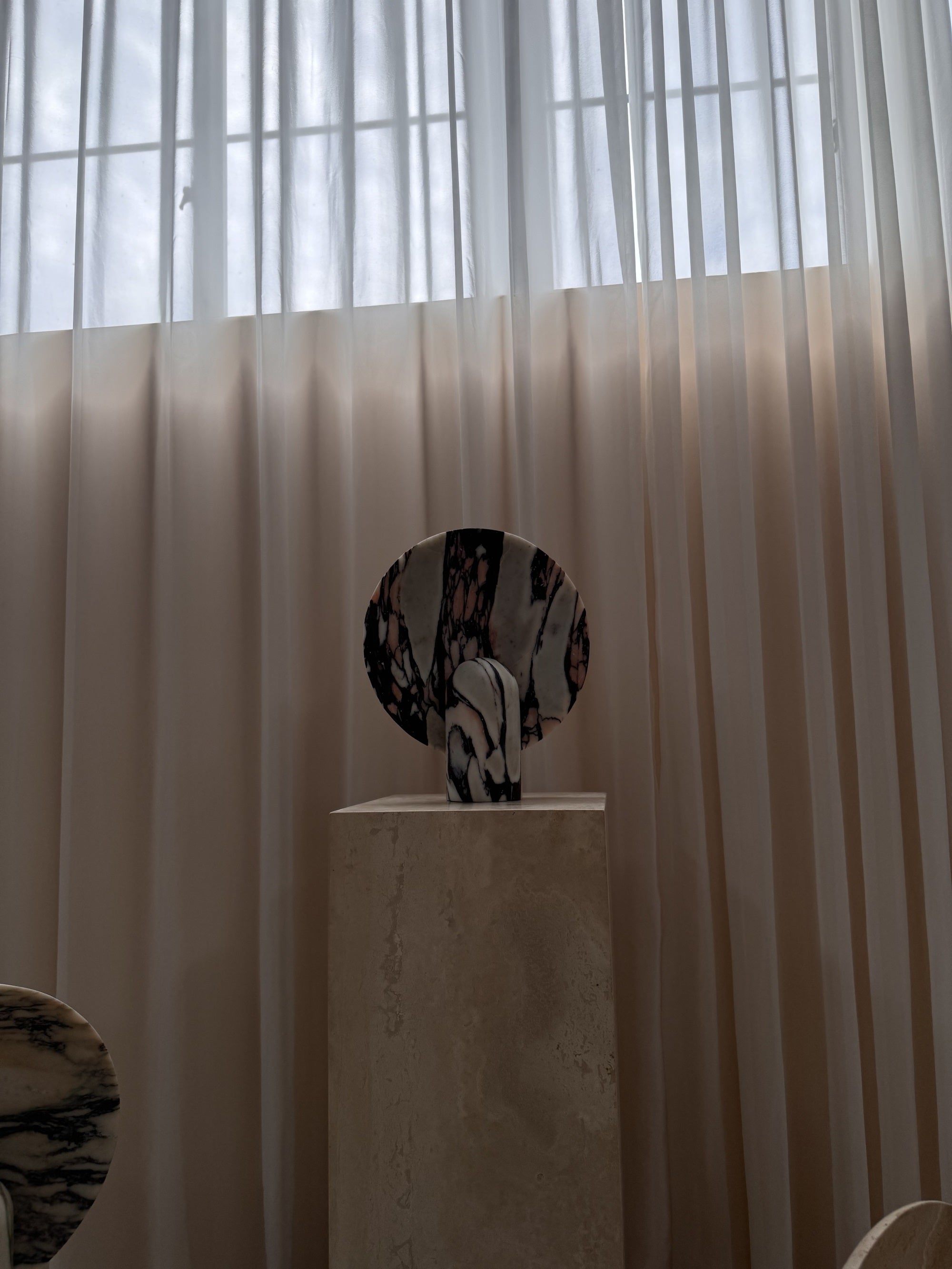 Calelora Table Lamp