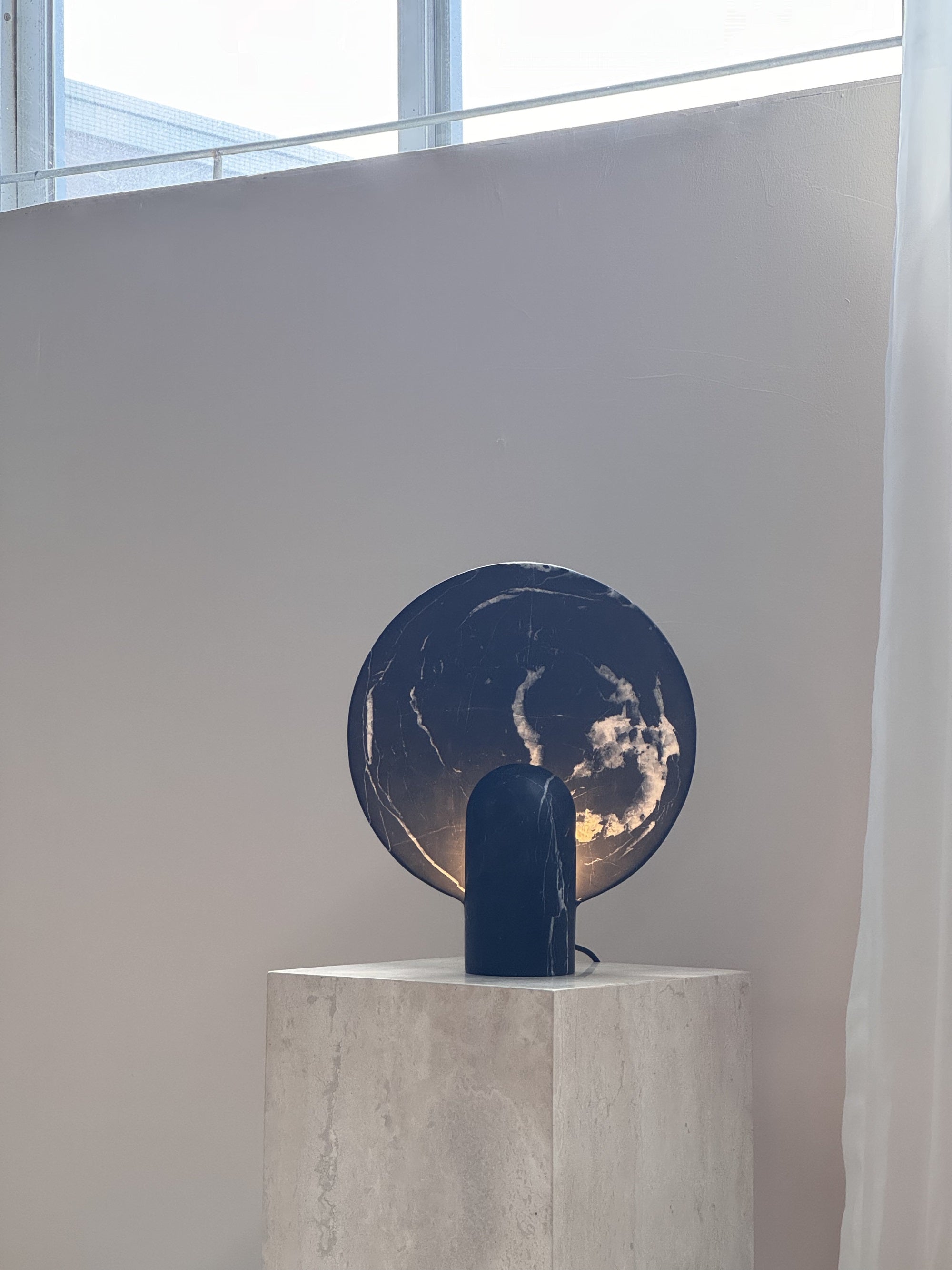 Calelora Table Lamp