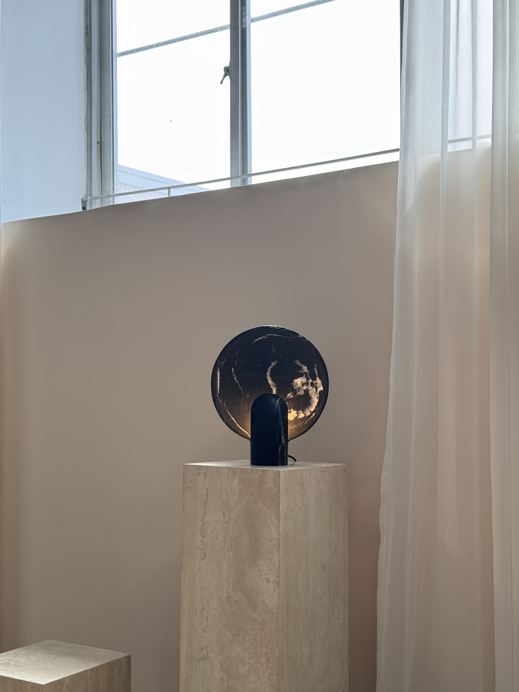 Calelora Table Lamp