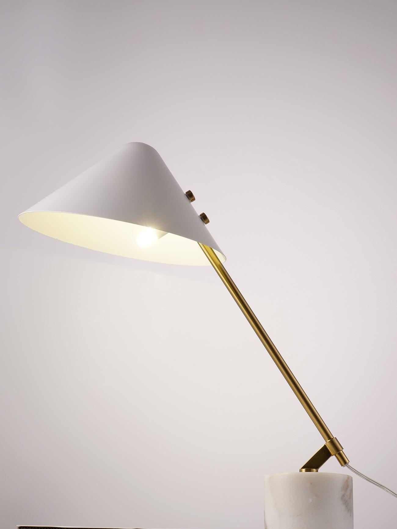 Yule Small Hat Table Lamp