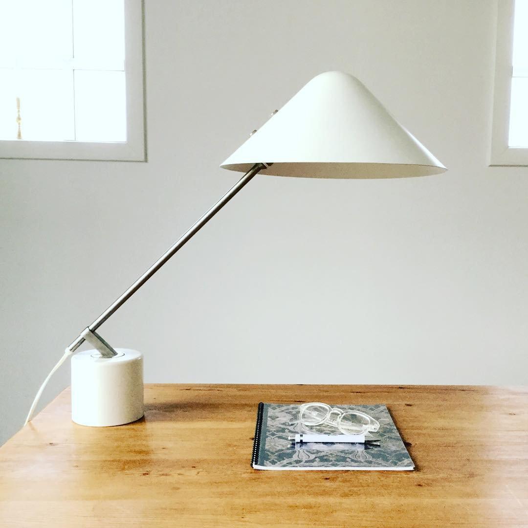 Yule Small Hat Table Lamp