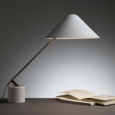 Yule Small Hat Table Lamp