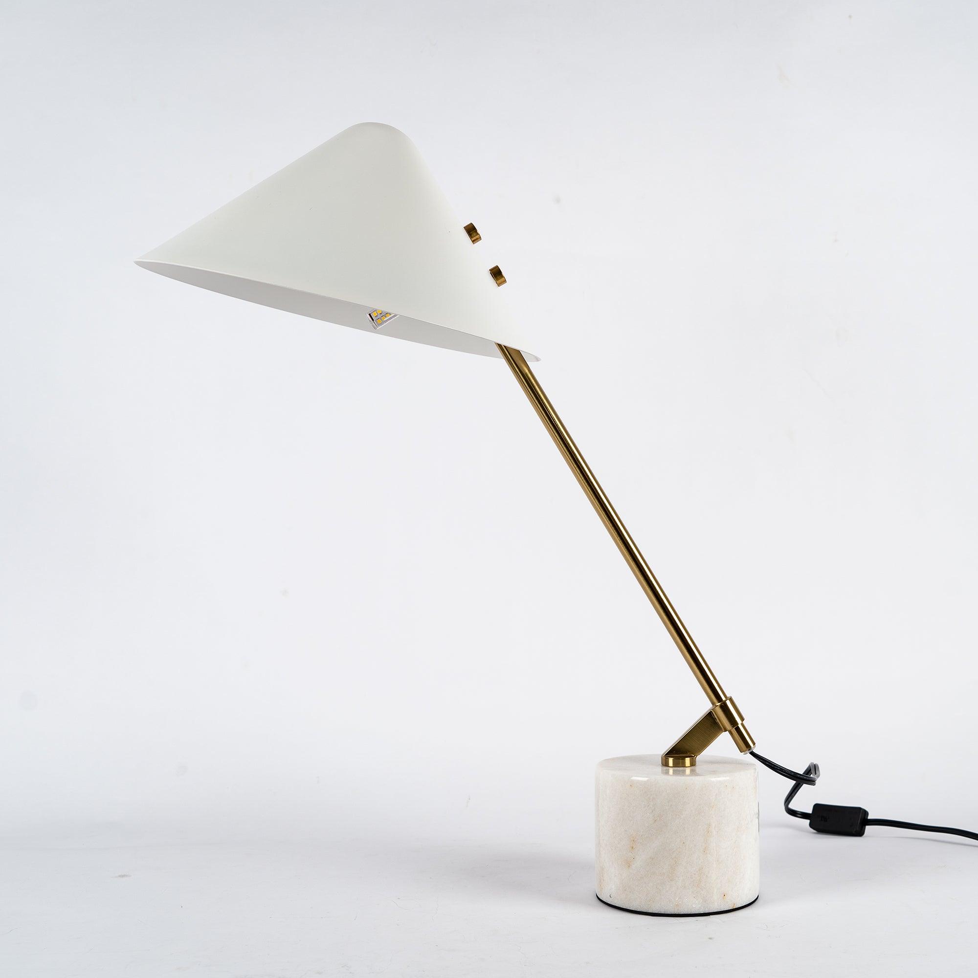 Yule Small Hat Table Lamp