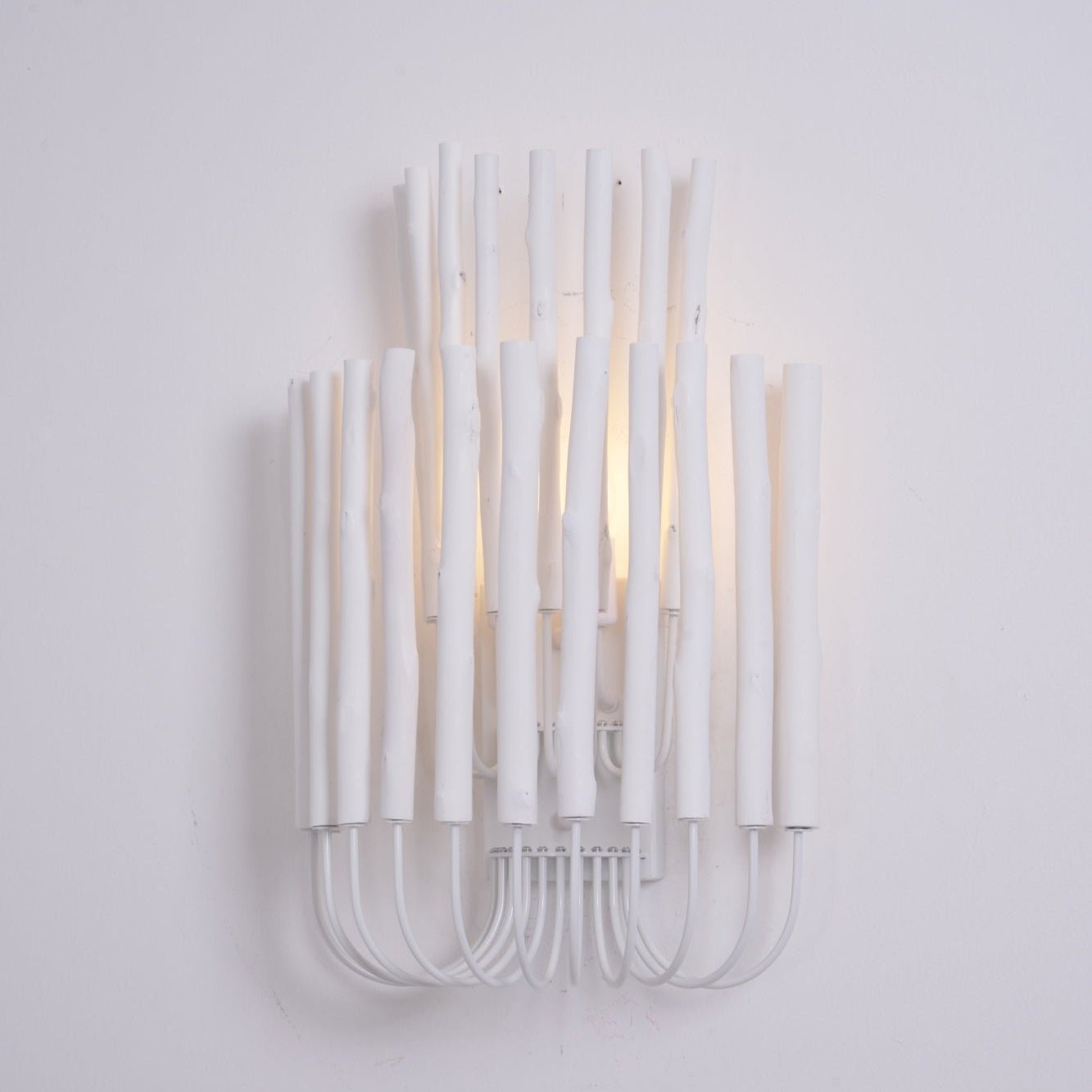 Vasilora Individual Creativity Art Wood Wall Lamp