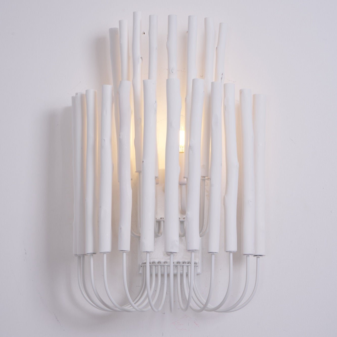 Vasilora Individual Creativity Art Wood Wall Lamp