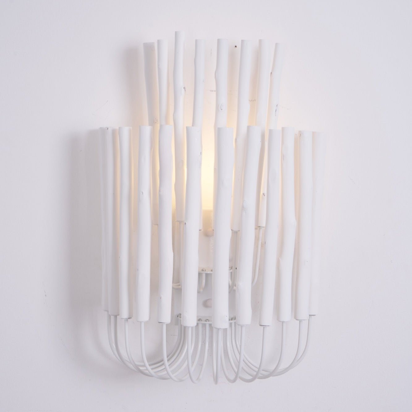 Vasilora Individual Creativity Art Wood Wall Lamp