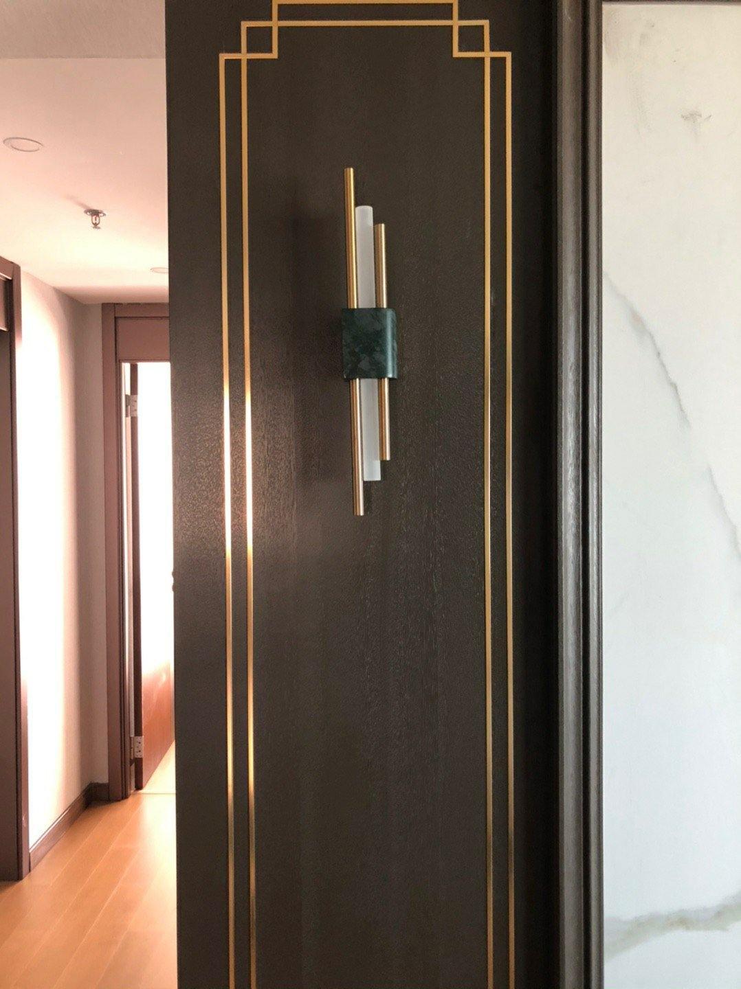 Evely Premium Nordic Art Plug In Marble Wall Light