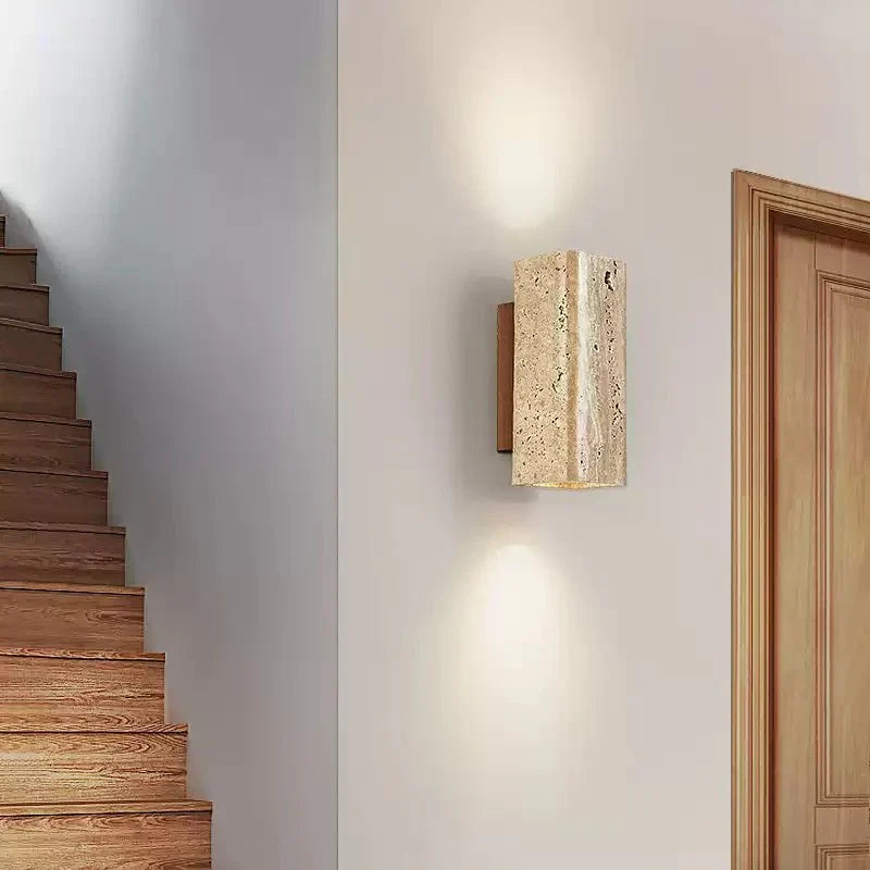 Tavora Arc Wall Lamp