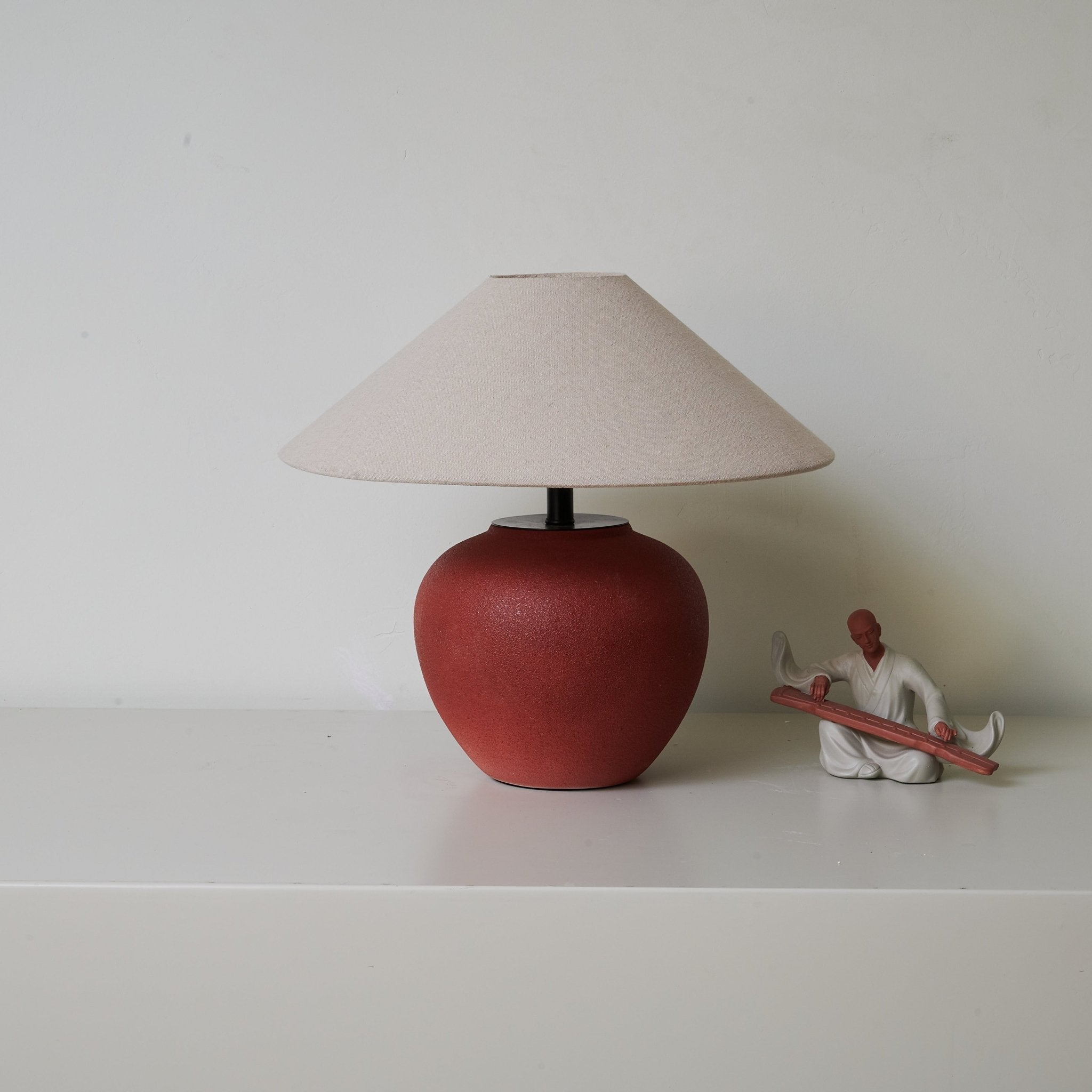 Kiara Minimalist Ceramics Table Lamp