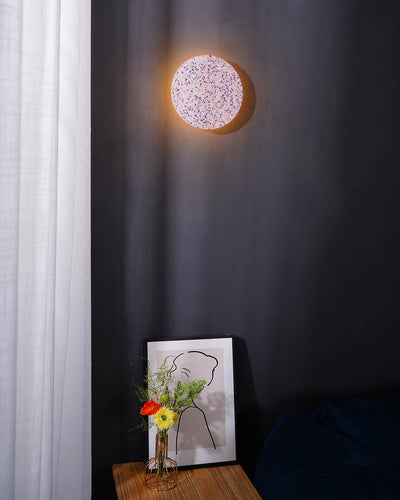 Vomaria Modern Minimalist Ceramic Wall Lamp