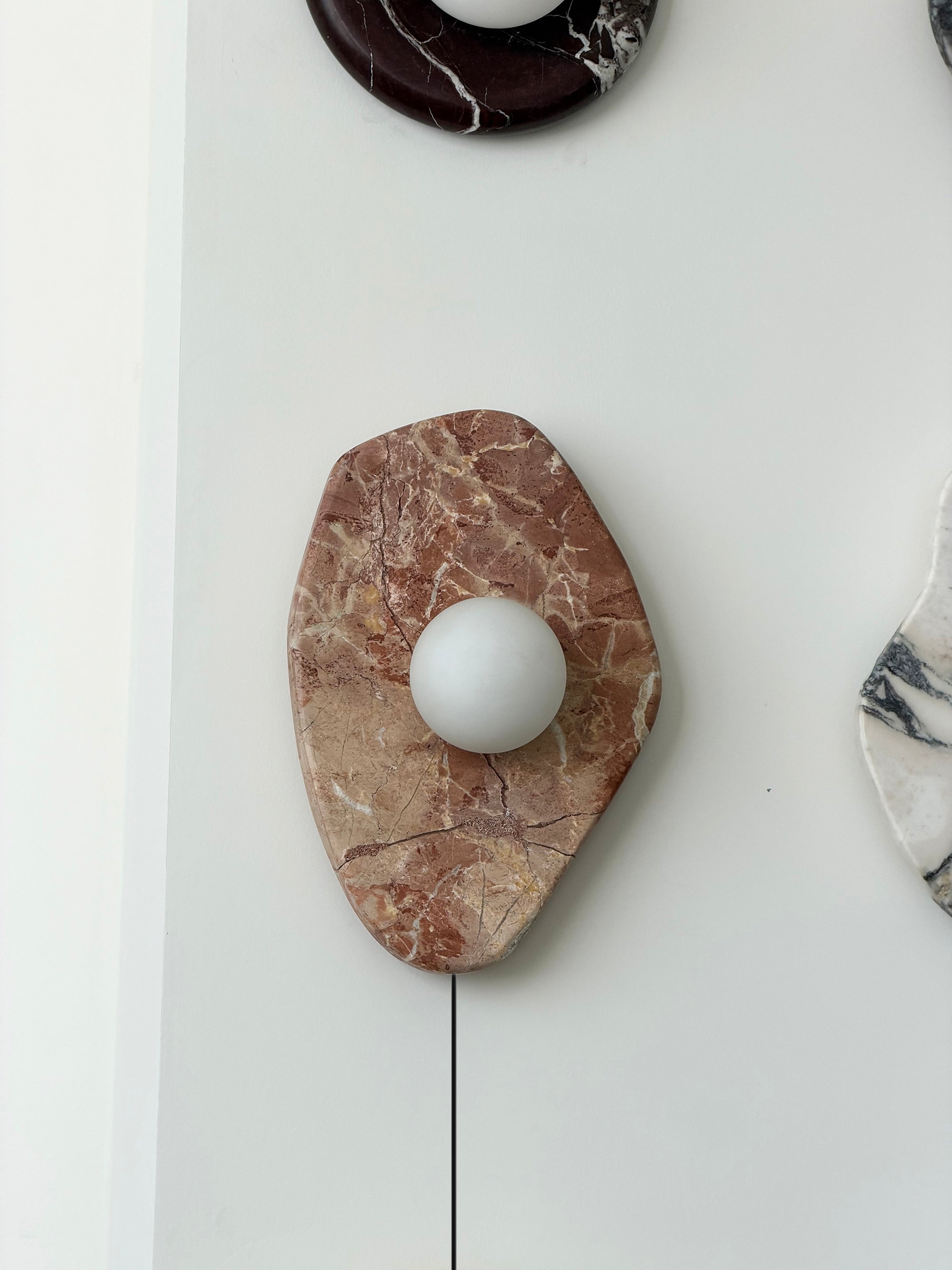 Elaeise Wall Lamp