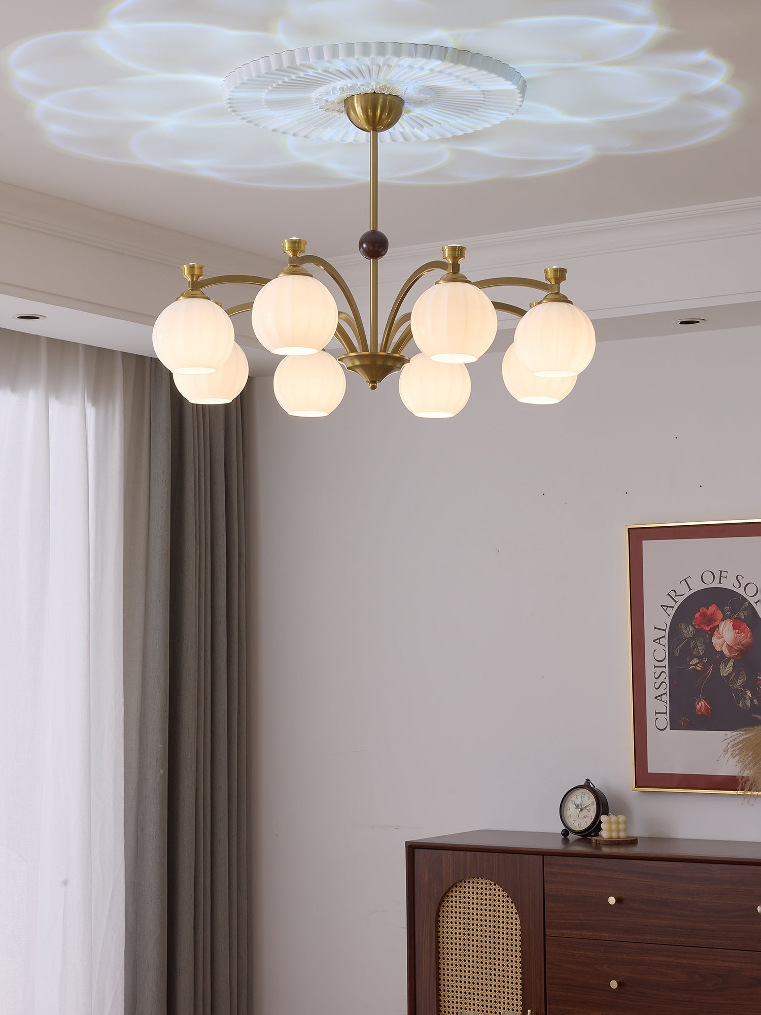 Usilia Elegance Vintage Glass Wood Chandelier
