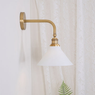 Zaya Minimalist Metal Wall Lamp
