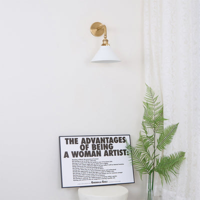 Zaya Minimalist Metal Wall Lamp